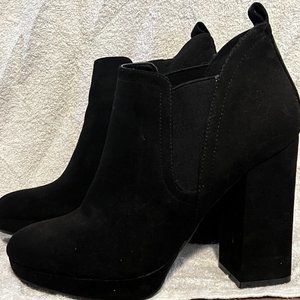 Worthington Nessa Black Faux Suede Block Heel Platform Ankle Booties Size 9.5M